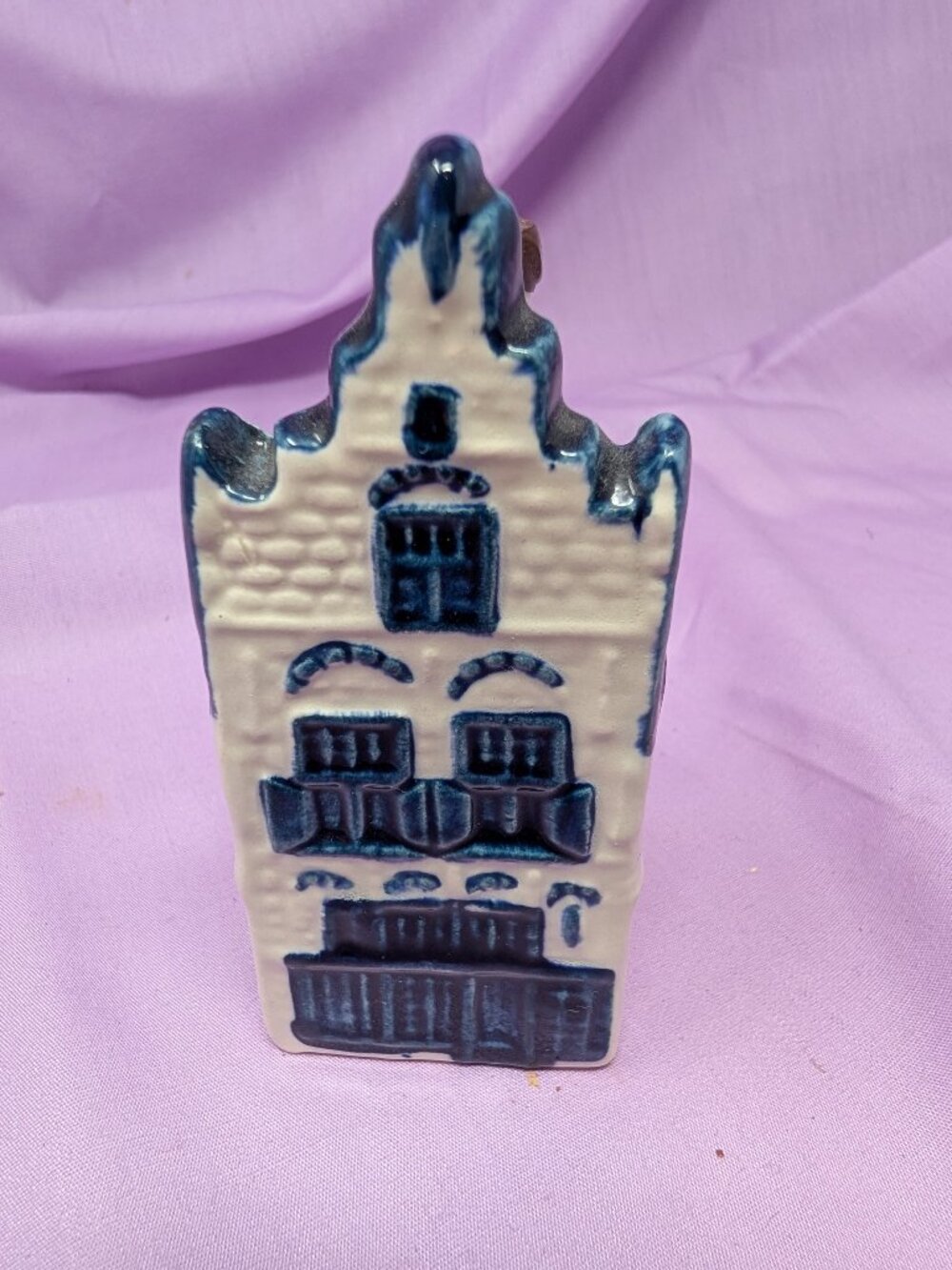 KLM Blue Deft House #20